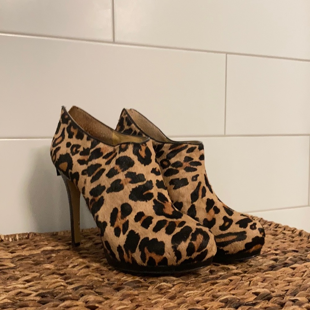 Nine West leopard booties